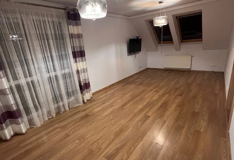 DO WYNAJĘCIA DUŻE MIESZKANIE 3 POKOJOWE NA MAŚLICACH