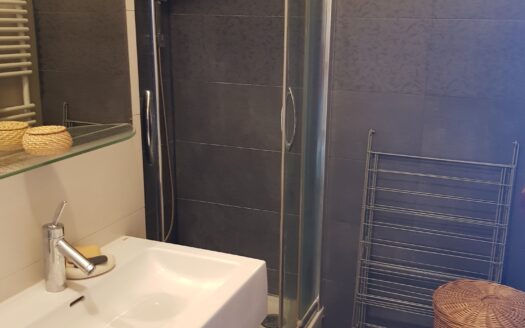 REZERWACJA – OFERTA WSTRZYMANA