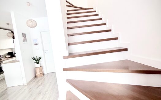 BRZEZIA ŁĄKA – KOMFORTOWY DOM Z OGRODEM