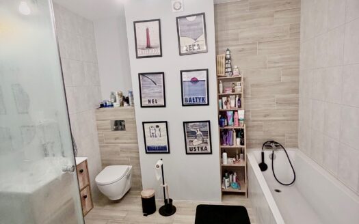 BRZEZIA ŁĄKA – KOMFORTOWY DOM Z OGRODEM