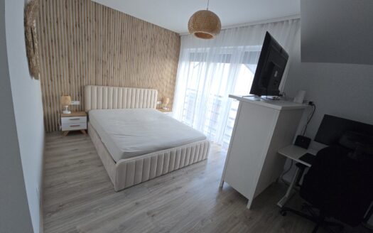 BRZEZIA ŁĄKA – KOMFORTOWY DOM Z OGRODEM