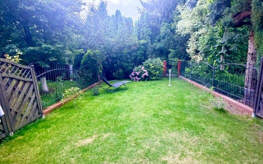 WROCŁAW – KOMFOTROWY SZEREG Z 2007 r Z GARAŻEM I OGRODEM